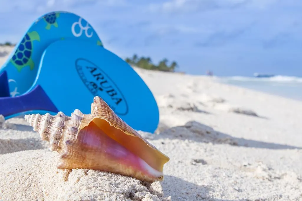 Family-Flexication-Friendly Villa, Few Steps From Eagle Beach Palm Beach 0*,  Aruba