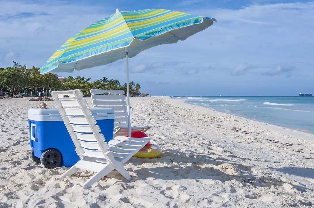 Villa Family-Flexication-Friendly Villa, Few Steps From Eagle Beach Palm Beach Aruba