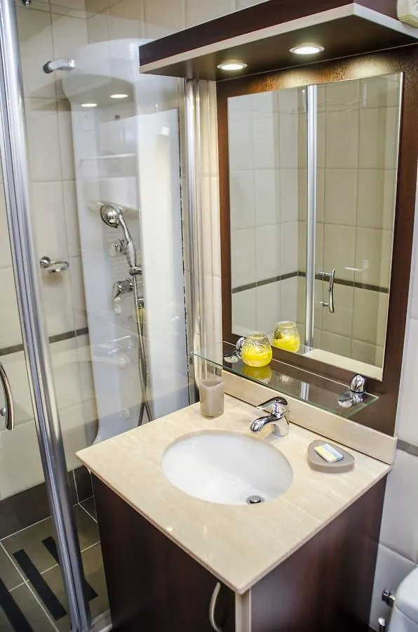 Villa Family-Flexication-Friendly Villa, Few Steps From Eagle Beach Palm Beach Aruba
